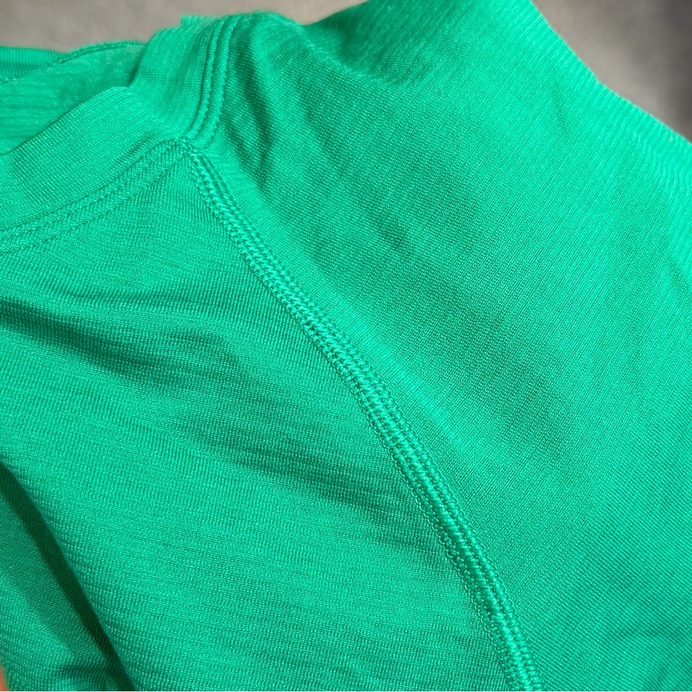 lululemon athletica Long Sleeve Crew Neck Top - Picture 3 of 3